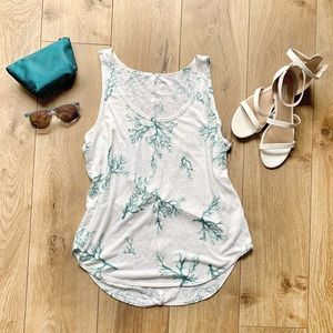 Old Navy Coral Reef tank top turquoise white Lrg